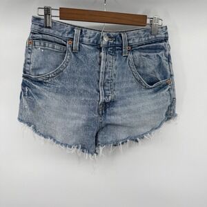 We The Free Denim Shorts Womens 27 Light Wash Good Distressed Raw Hem Cutoff